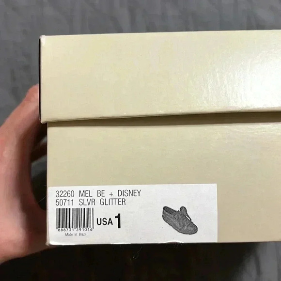 Retired Mel by Melissa Disney shoes - Picture 4 of 4